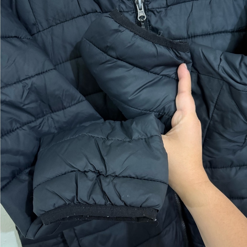 SOLD-Swiss Tech Performance Gear Men's L Puffer Jacket - Picture 4 of 6